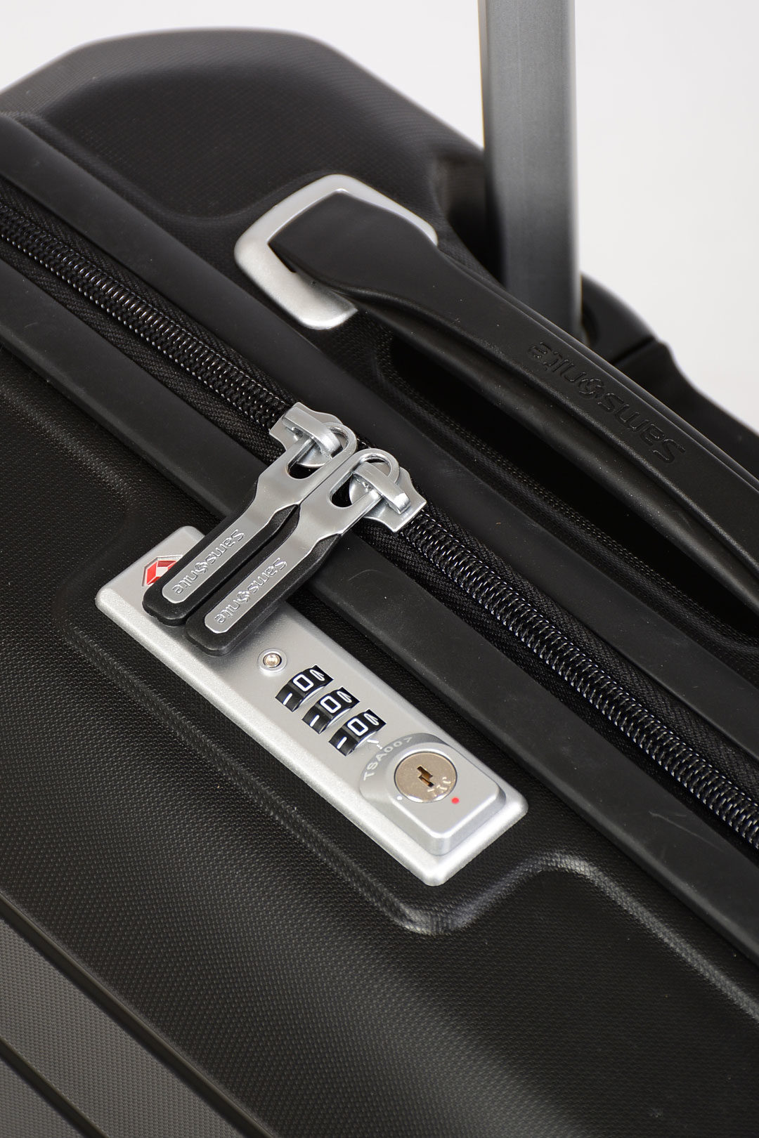 samsonite flux spinner 55 expandable black