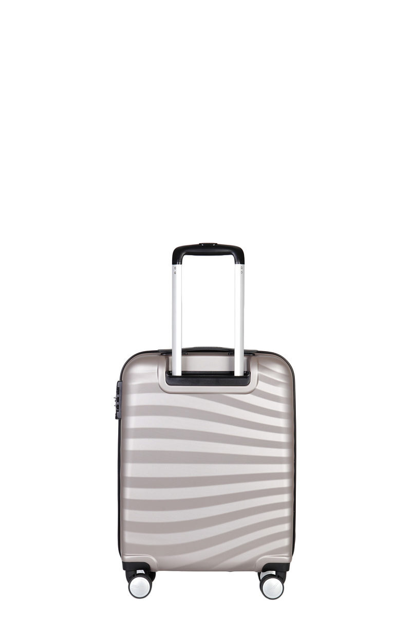 american tourister oceanfront spinner