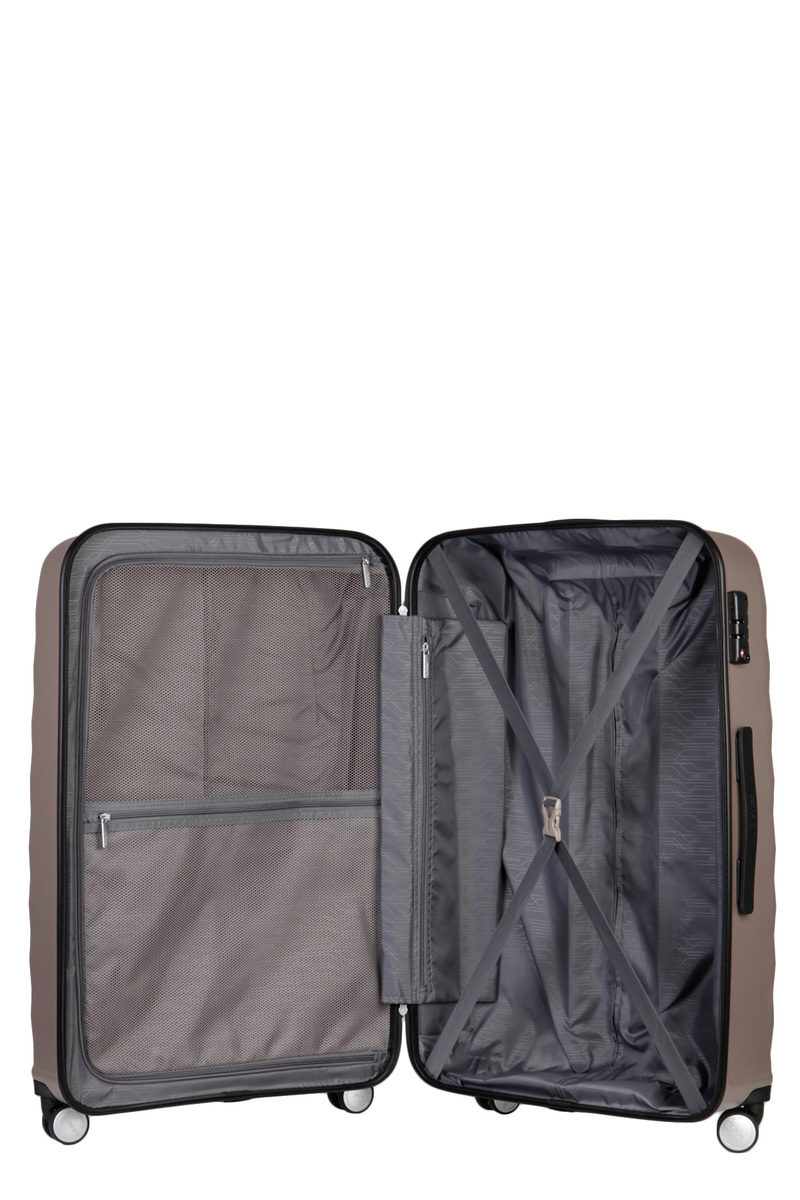 american tourister oceanfront spinner