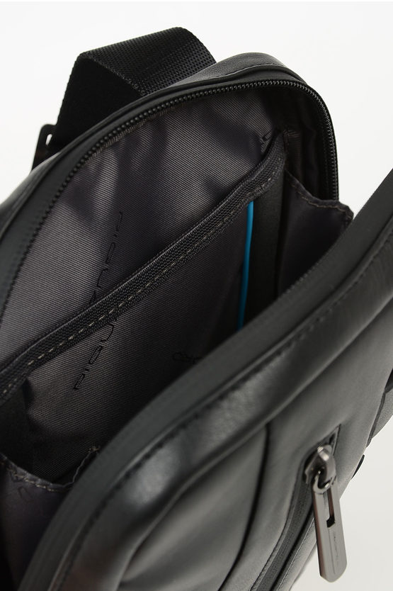 URBAN Leather Crossbody Bag Black