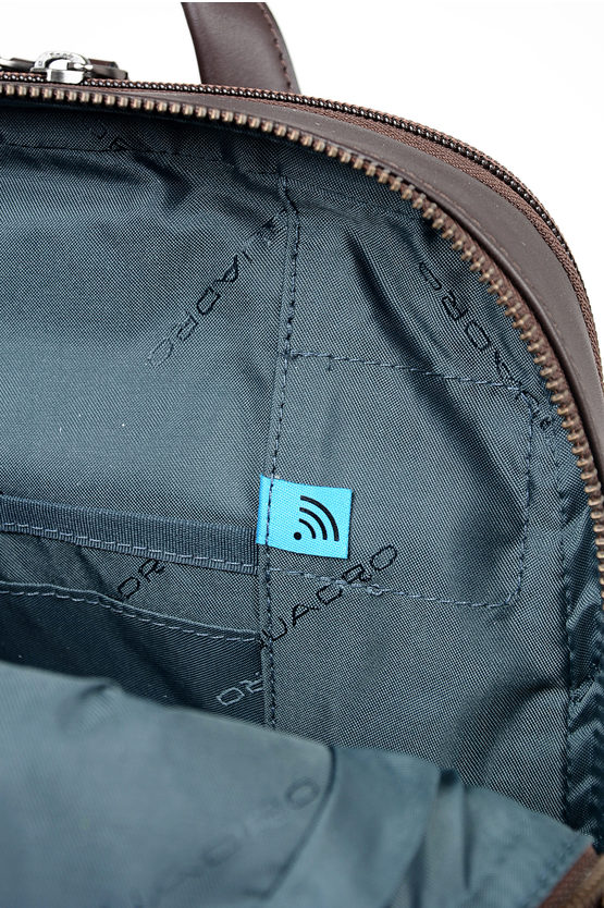 VANGUARD Leather Backpack for Notebook Ipad  Dark Brown