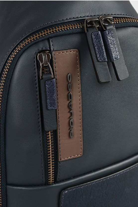 VANGUARD Leather Crossbody Bag Dark Blue